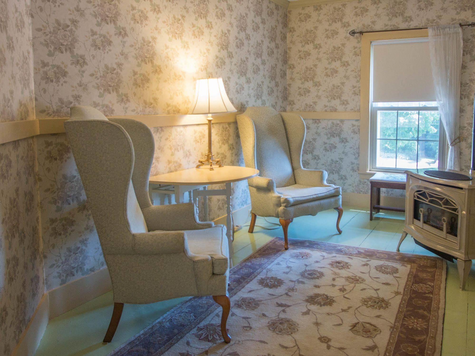 Camden Windward House Hotel Buitenkant foto
